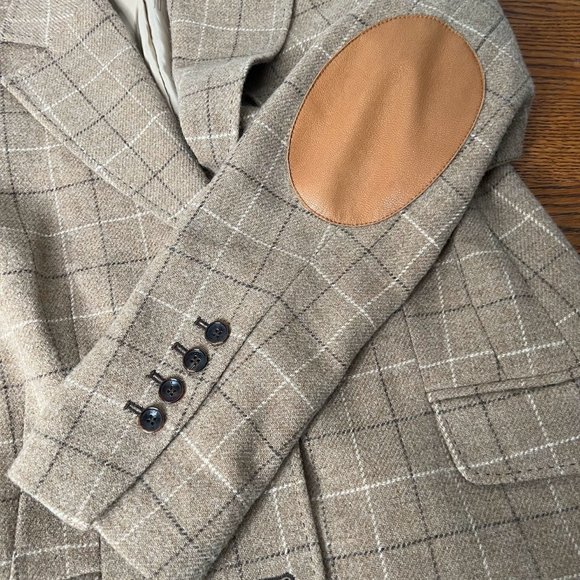 Bogner Plaid Wool Blazer w/ Leather Elbow Patches - 38/8 - 3 button, notch lapel - Picture 4 of 15